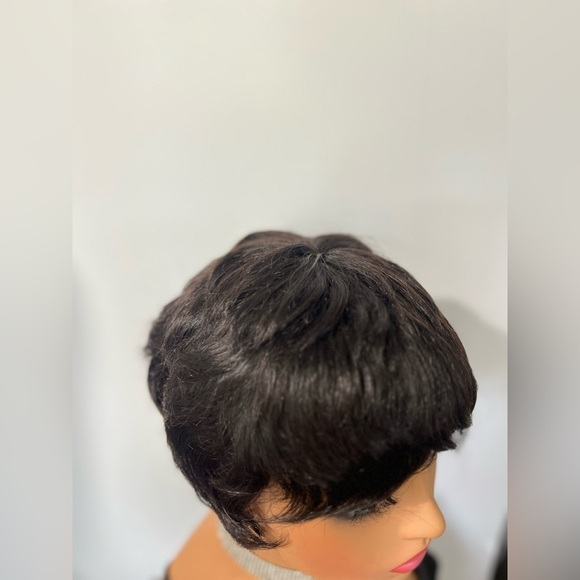 Pixie 100% Human hair Short Wig in Black color - Picture 7 of 7